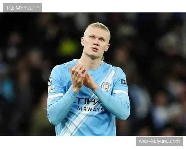 哈兰德拎的菜篮比我一个月工资都贵